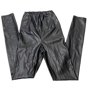 WILFRED Upcycled Daria Pant Vegan Leather Leggings